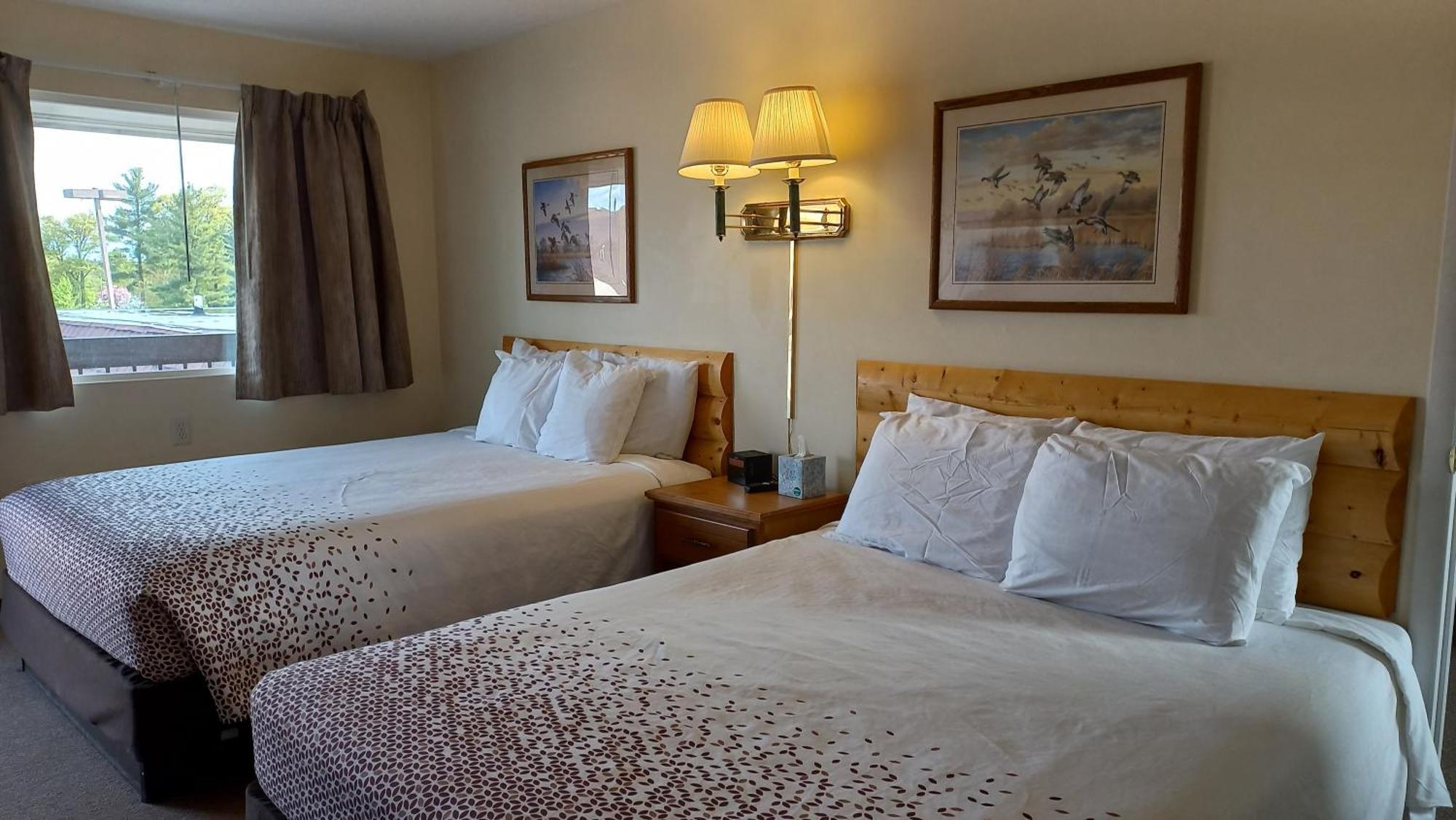 Grantsburg Inn Εξωτερικό φωτογραφία